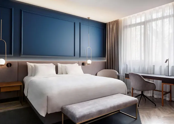 Radisson Collection 5*