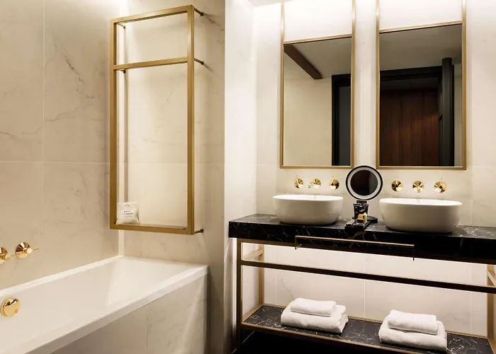 Отель Radisson Collection Бильбао