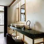 Radisson Collection 호텔