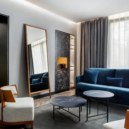 Radisson Collection ホテル 5*