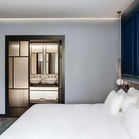 ホテル Radisson Collection ビルバオ