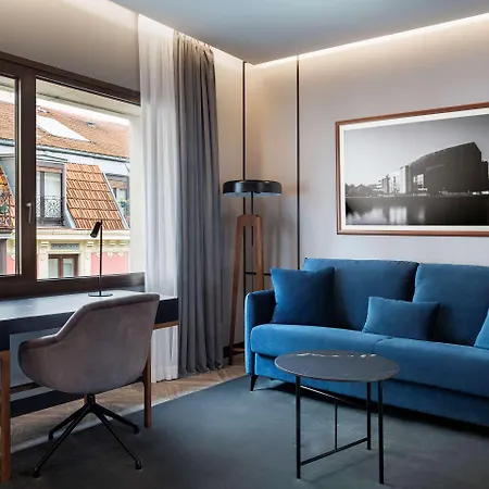 Radisson Collection 5* Bilbau