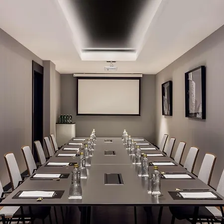 Отель Radisson Collection 5*