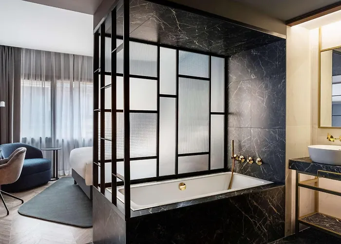 Radisson Collection 5*