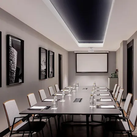 Radisson Collection 호텔 5*